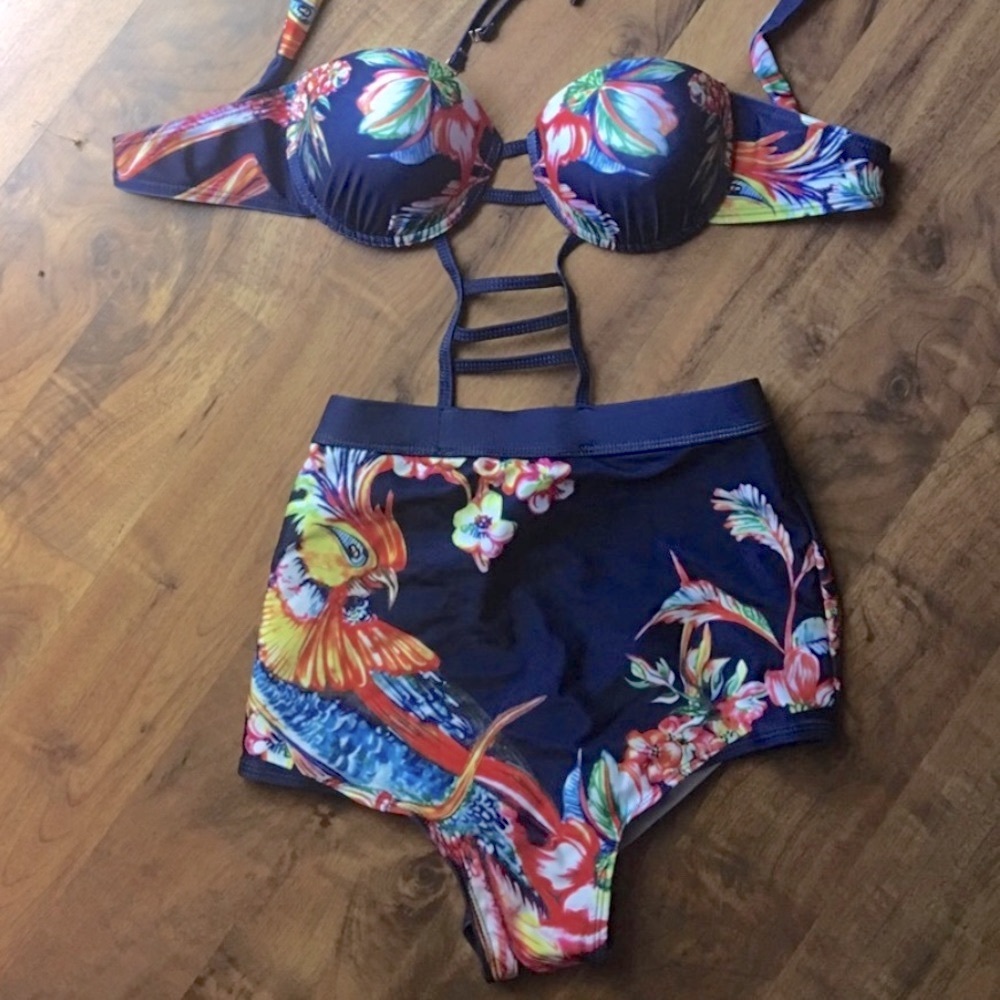 5 🌟Fave! Strapless Tropical Cut out Monokini - Picture 5 of 5